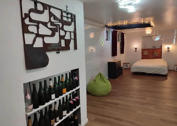 71m2 Cellar In Champagne - Romantic Special Occasion Chalons-en-Champagne